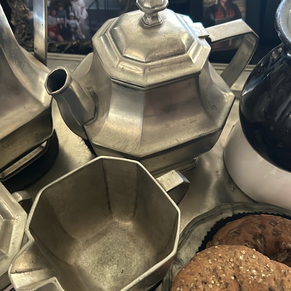 ARTE ITALICA TEA AND CREAMER ONLY